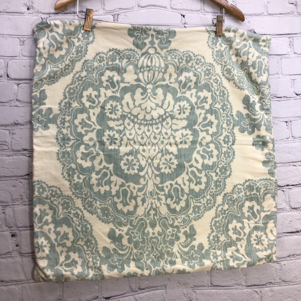 Pottery Barn Pillow Sham Cover Zippered Green White 24X24